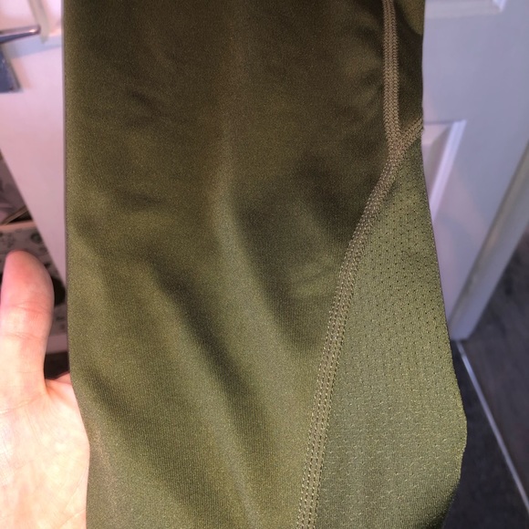 NIKE PRO khaki leggings size UK M - Picture 11 of 11